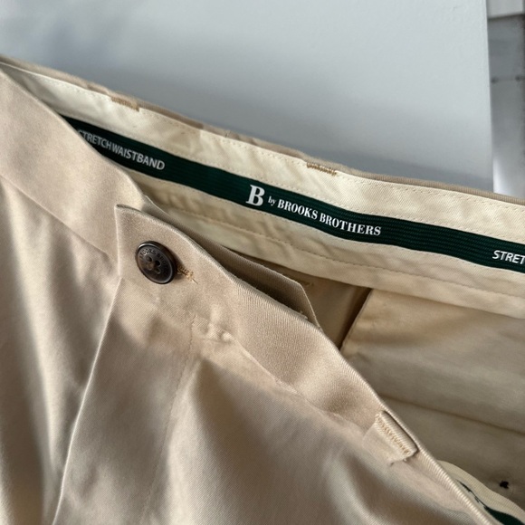 Brooks Brothers Clark Straight-Fit Stretch Advantage Chino® Pants - Picture 8 of 10